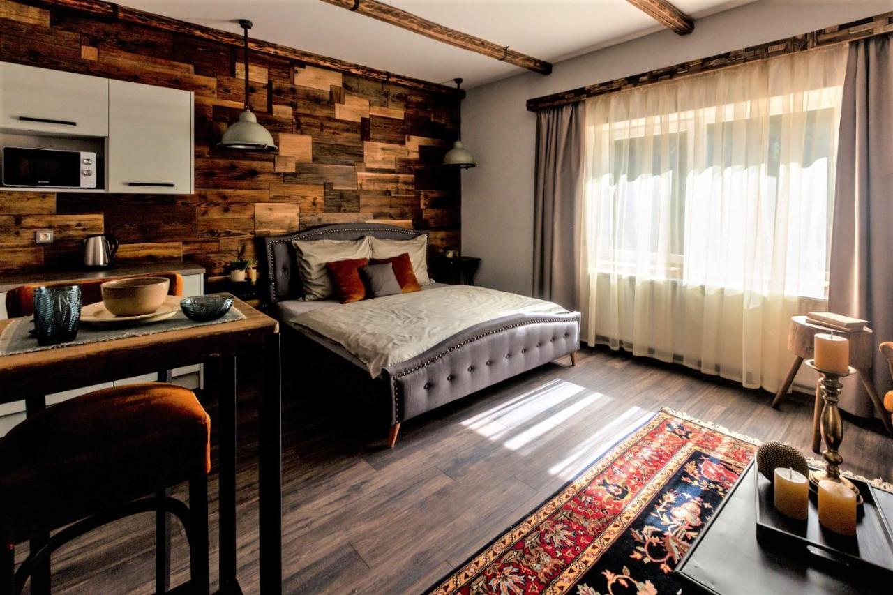 Bab-Lak Apartman Кишварда Екстериор снимка