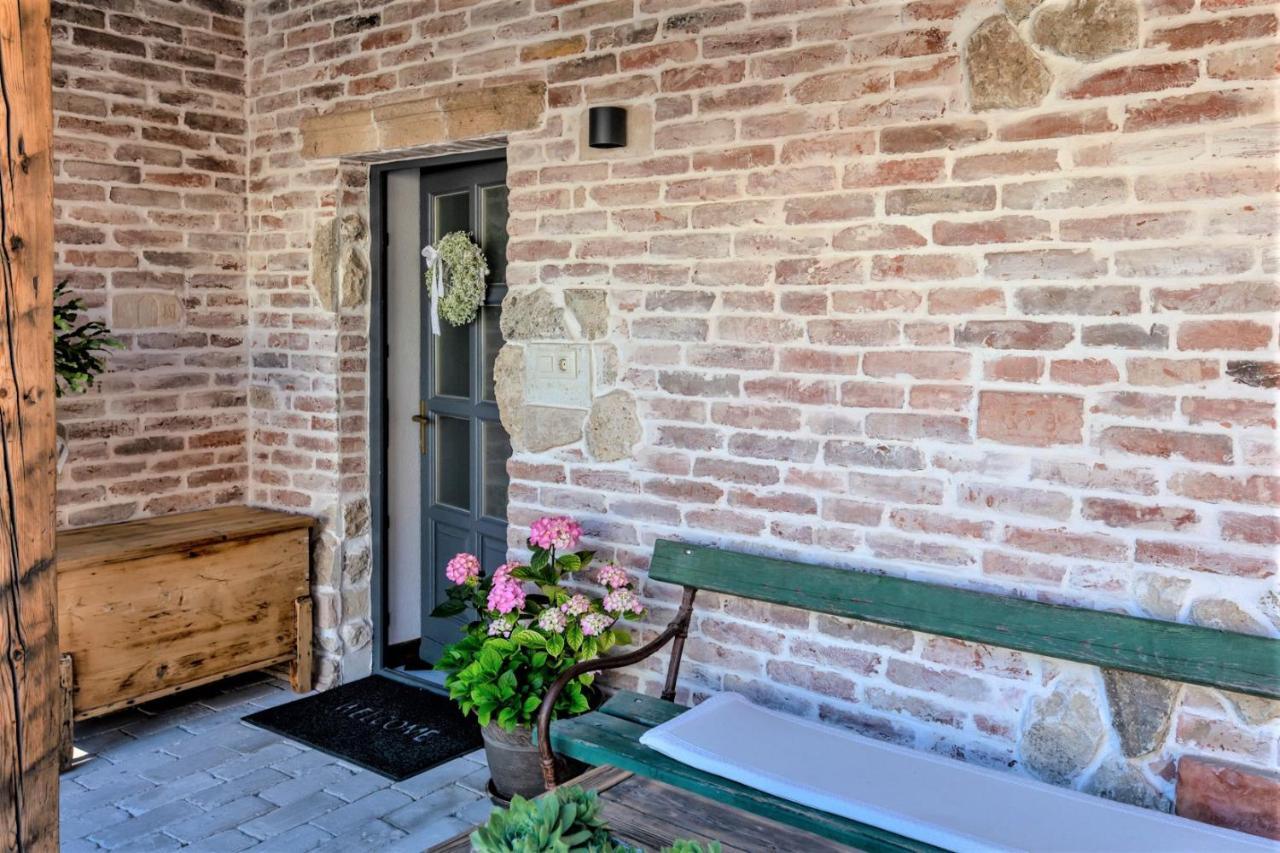 Bab-Lak Apartman Кишварда Екстериор снимка
