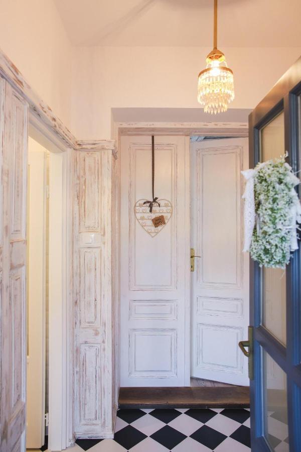 Bab-Lak Apartman Кишварда Екстериор снимка