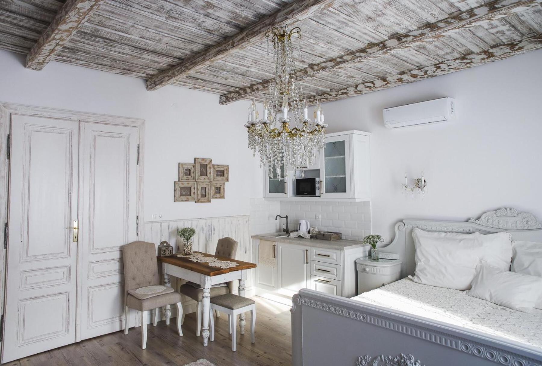 Bab-Lak Apartman Кишварда Екстериор снимка