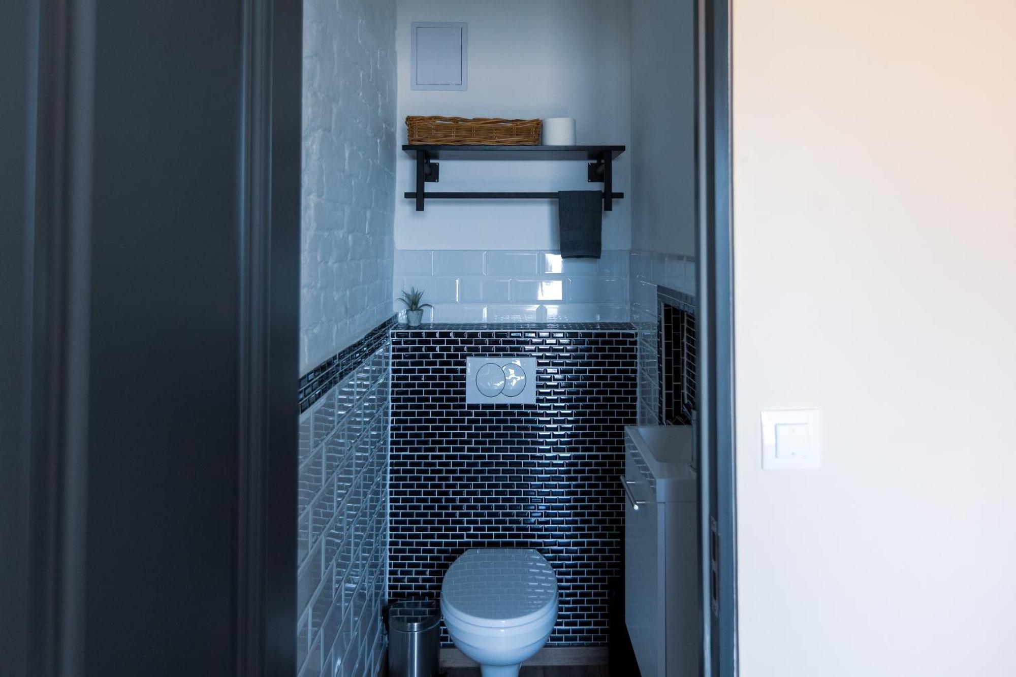 Bab-Lak Apartman Кишварда Екстериор снимка